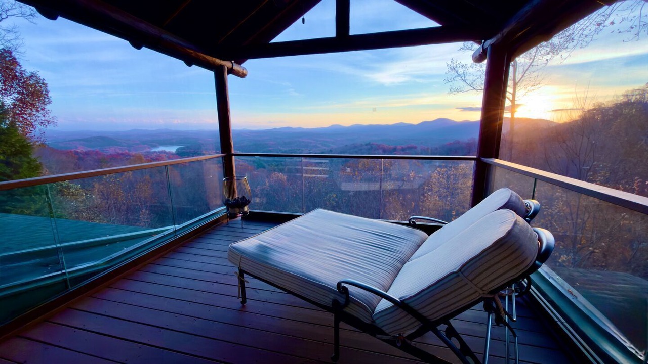 Photo of Patio Balcony in Ridges Over the Lake