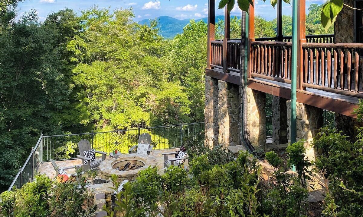 Photo of Outdoor in Ridges Over the Lake