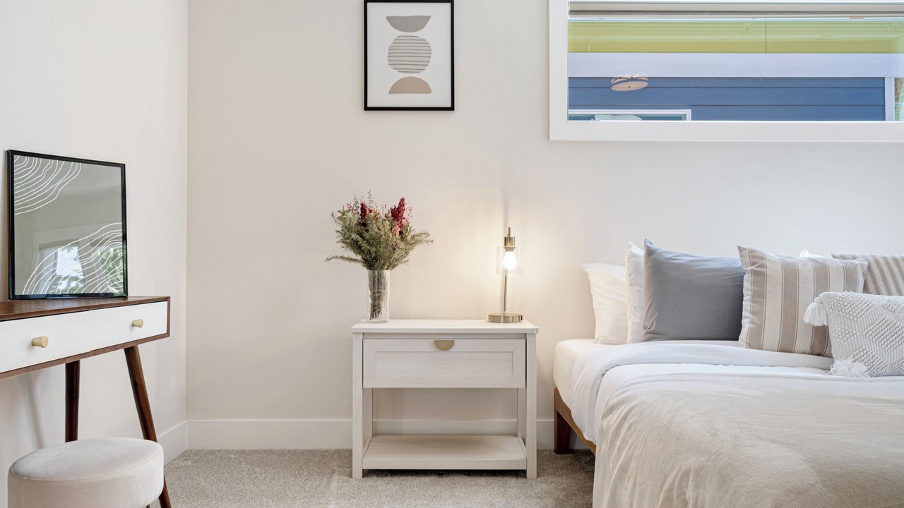 Photo of Bedroom in White Center