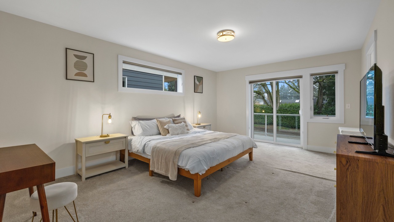 Photo of Bedroom in White Center
