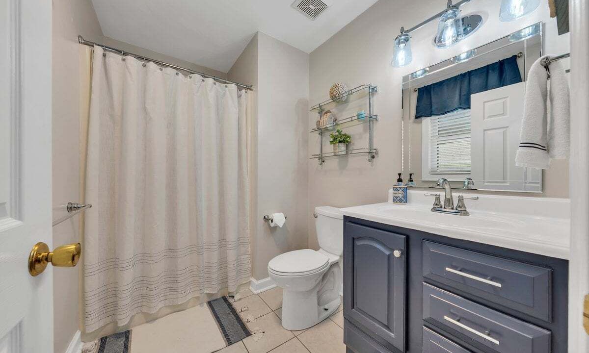 Photo of Bathroom in Goodview