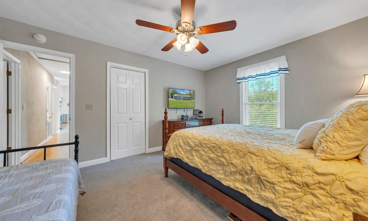 Photo of Bedroom in Goodview