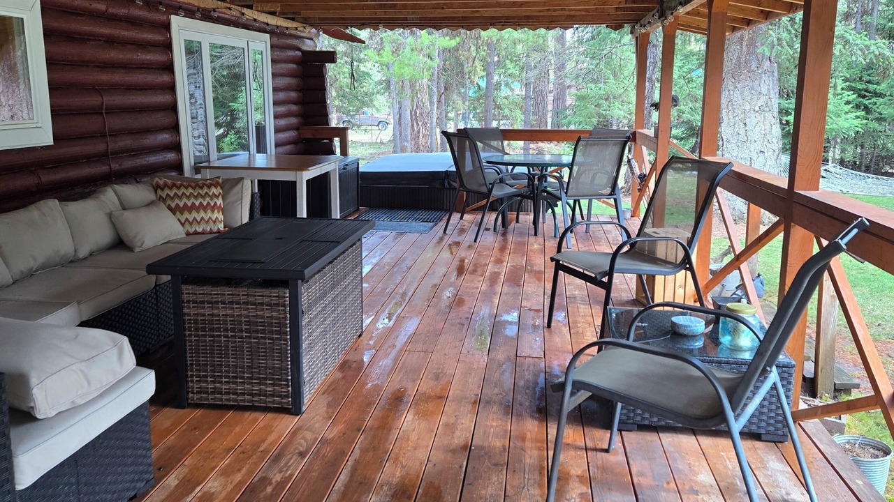 Photo of Patio Balcony in Seeley Lake