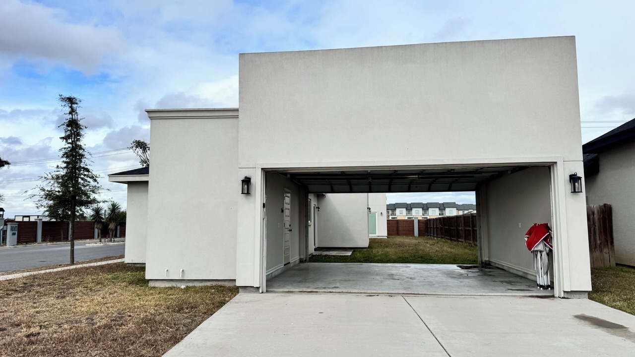 Photo of Outdoor in Brownsville