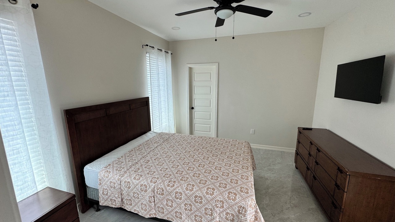 Photo of Bedroom in Brownsville