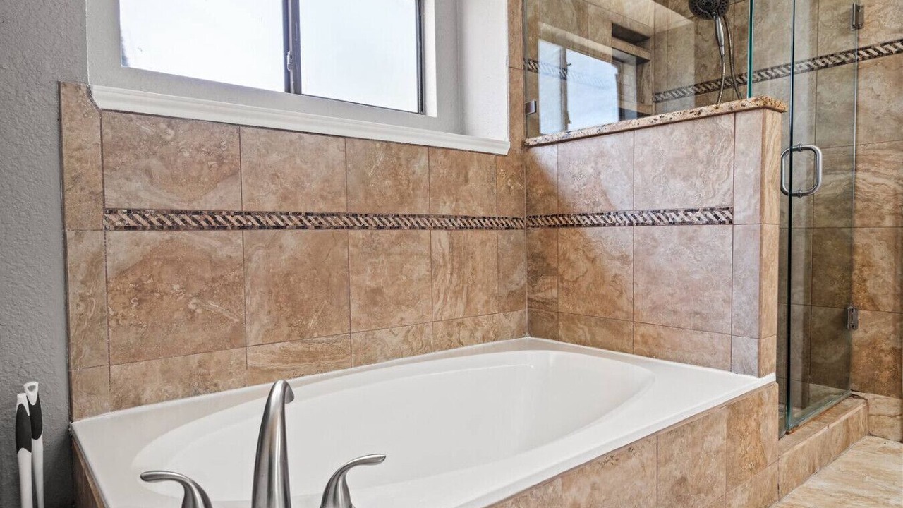 Photo of Bathroom in Northeast Carrollton