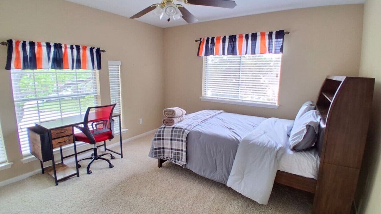 Photo of Bedroom in Atascocita