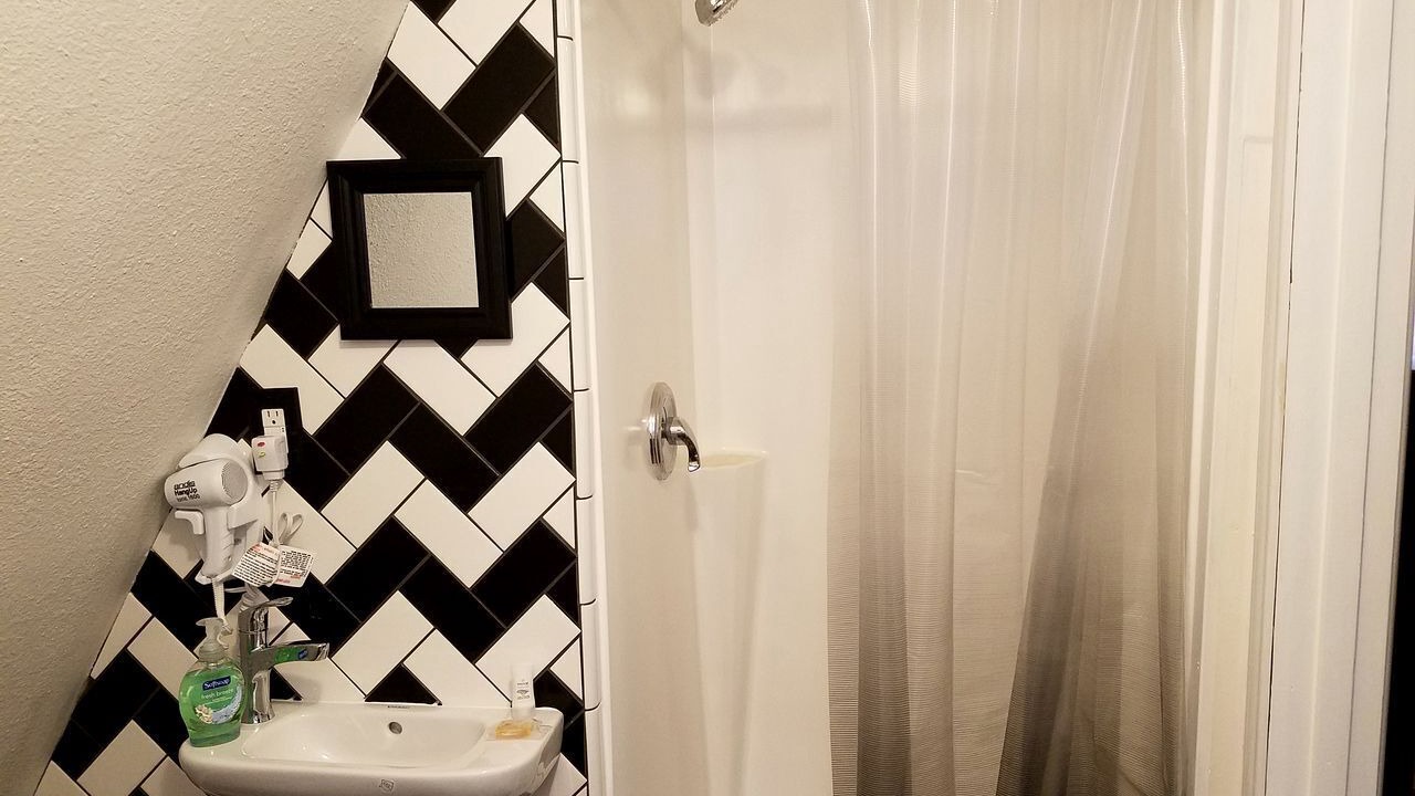 Photo of Bathroom in Cisco