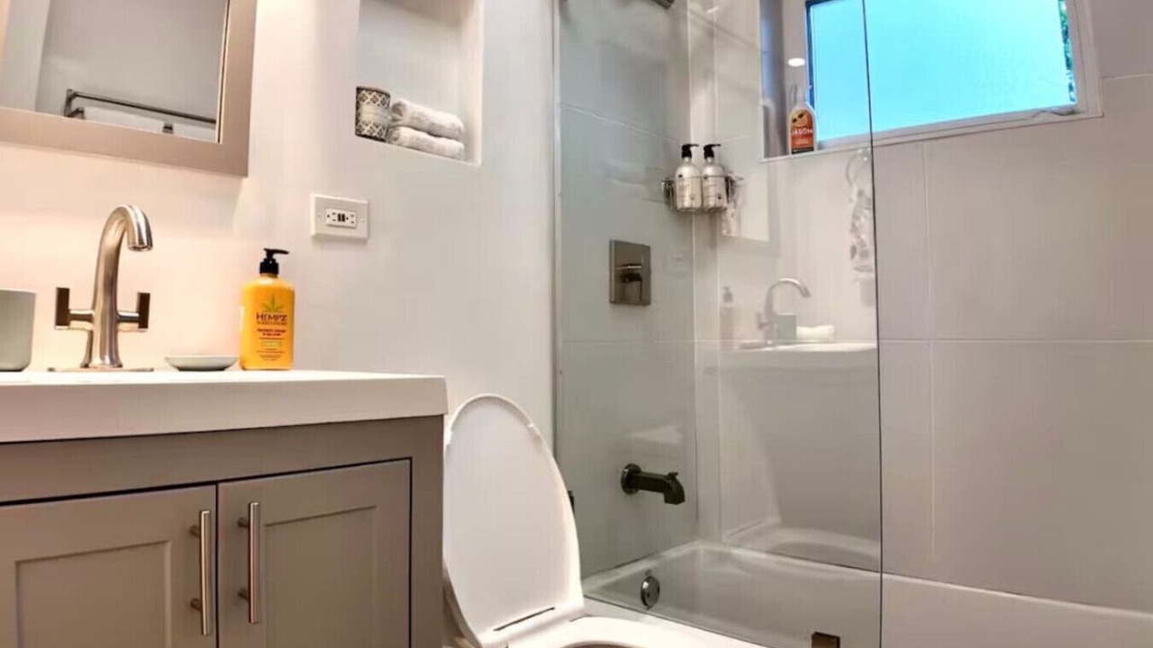 Photo of Bathroom in Citrus Isles