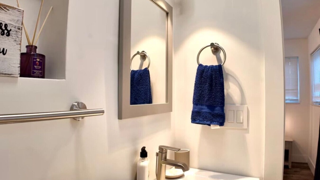 Photo of Bathroom in Citrus Isles
