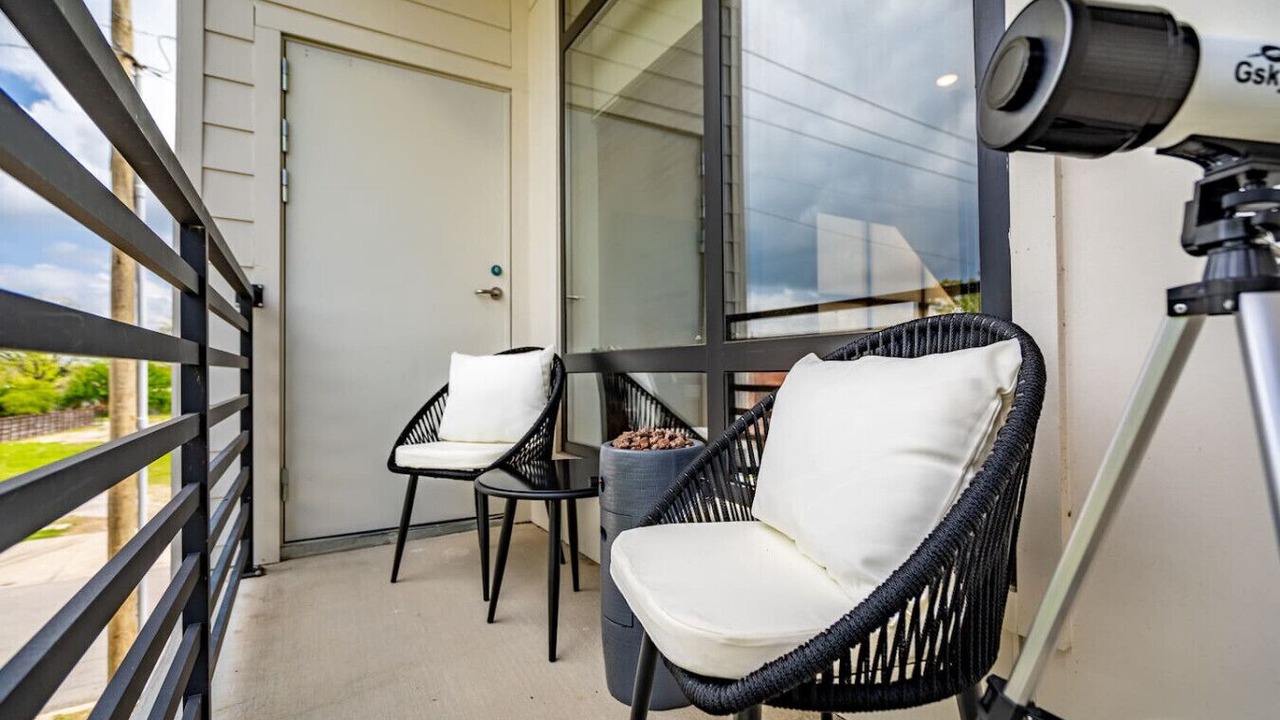 Photo of Patio Balcony in Fort Worth