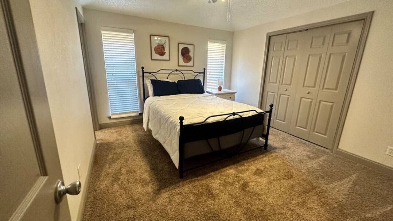 Photo of Bedroom in Northeast Carrollton