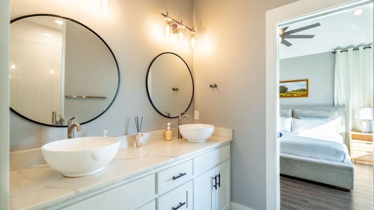 Photo of Bathroom in Calera