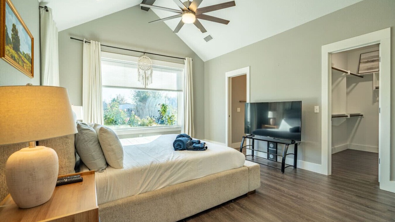 Photo of Bedroom in Calera