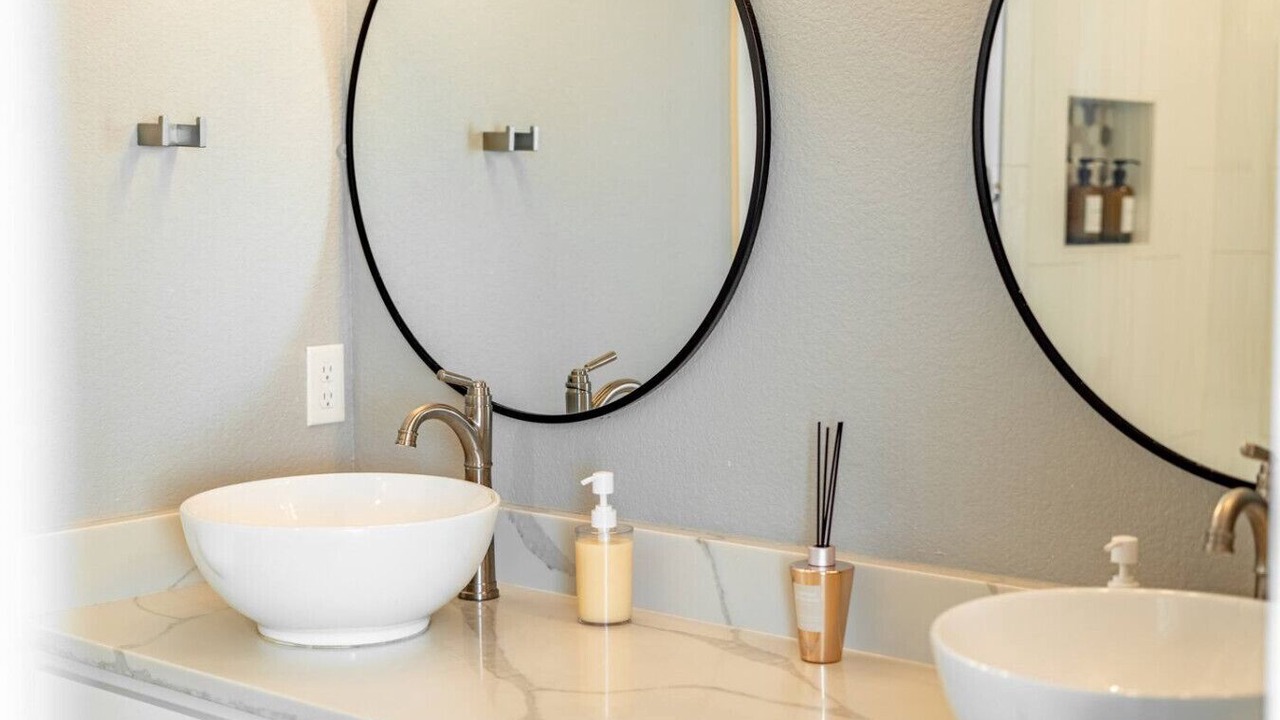 Photo of Bathroom in Calera