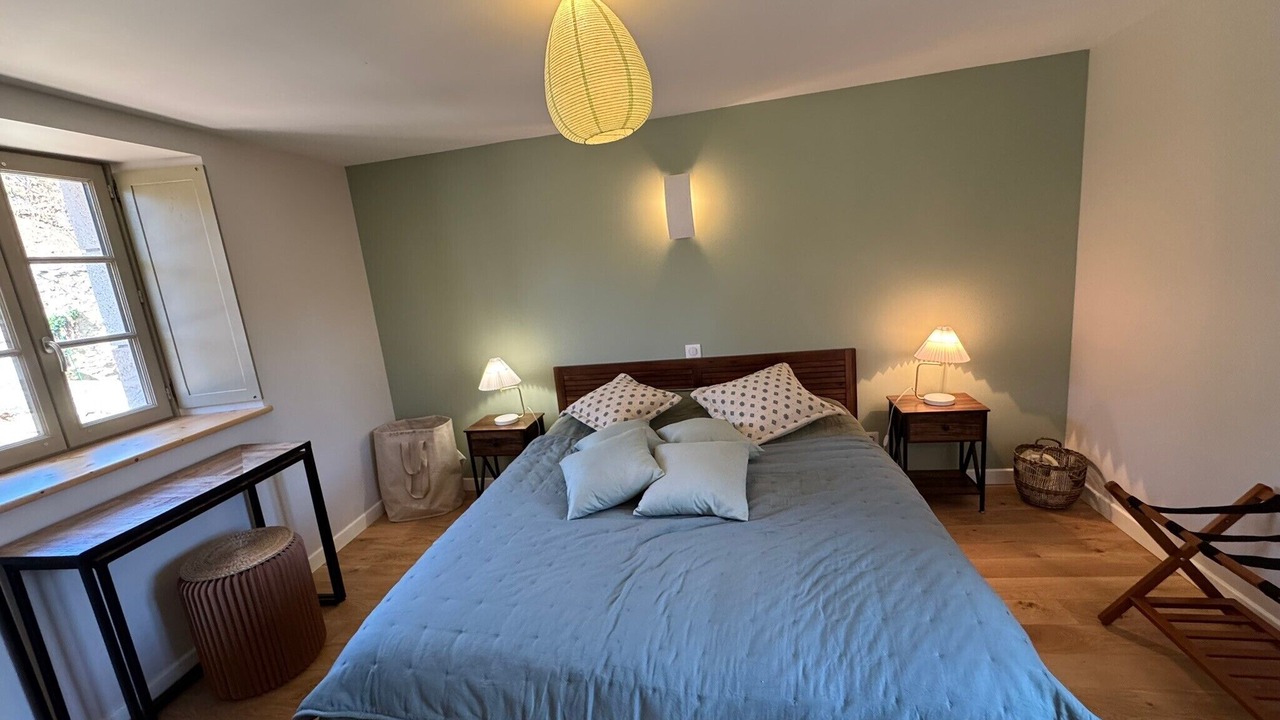 Photo of Bedroom in Laps