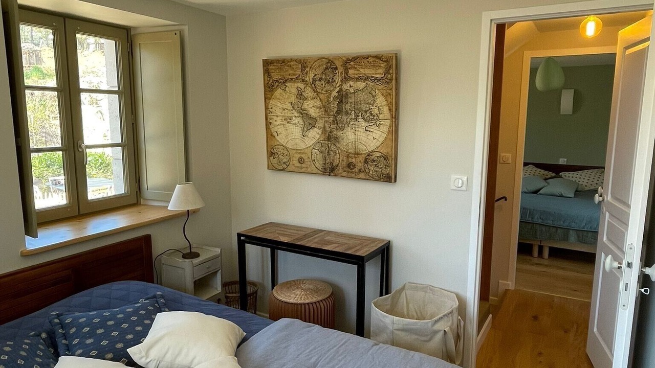 Photo of Bedroom in Laps