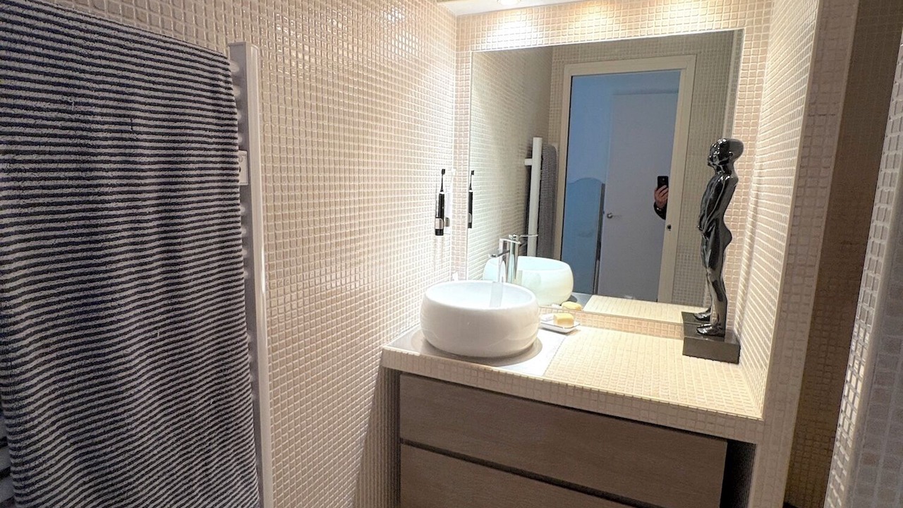 Photo of Bathroom in Issy-les-Moulineaux