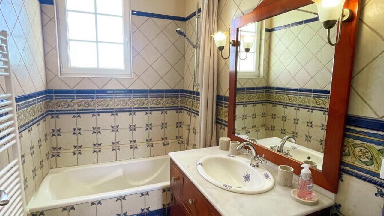Photo of Bathroom in Parcay-sur-Vienne