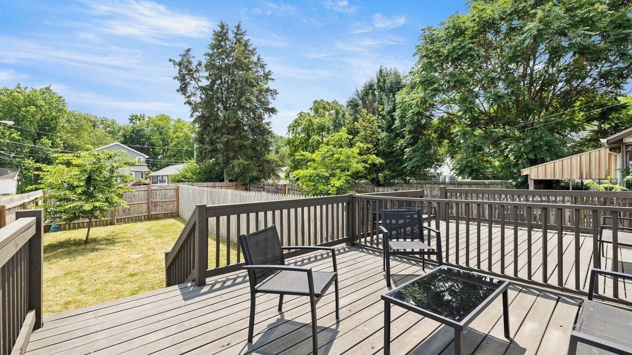 Photo of Outdoor in Merion Village