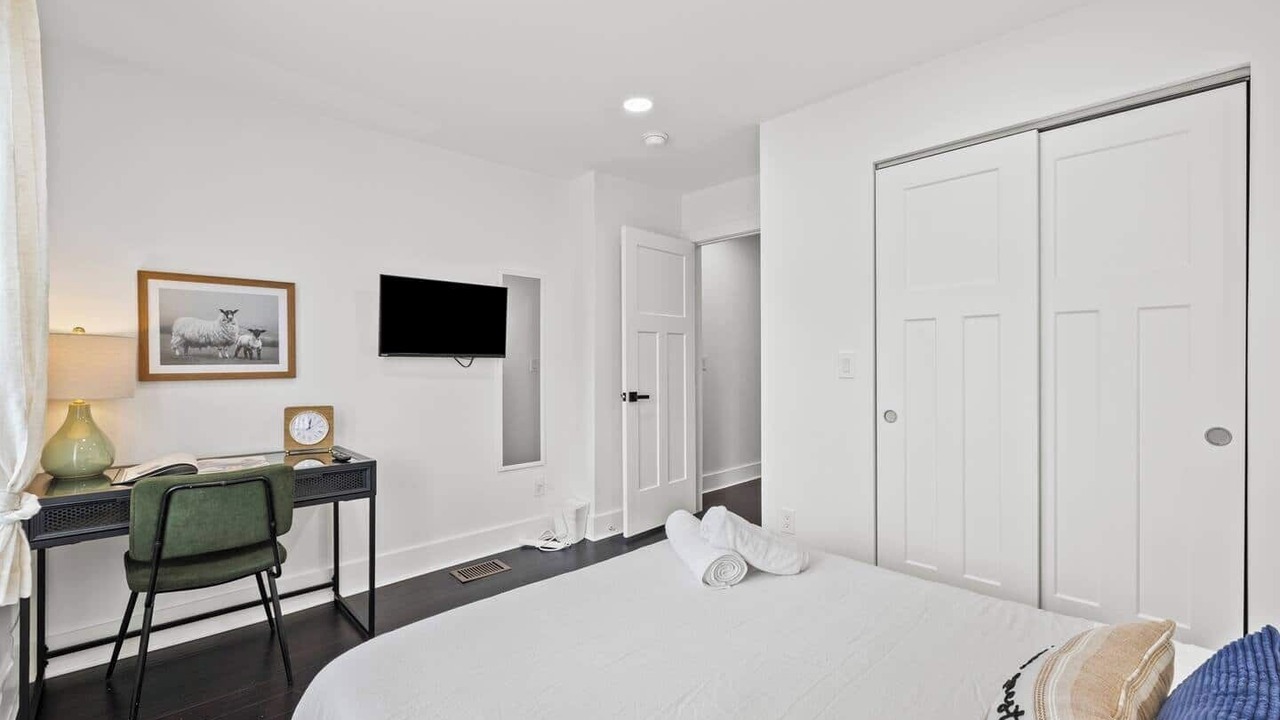 Photo of Bedroom in Merion Village