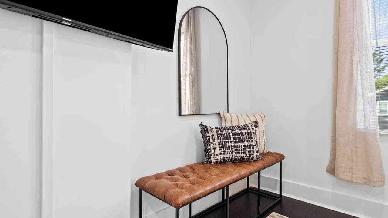 Photo of Livingroom in Merion Village