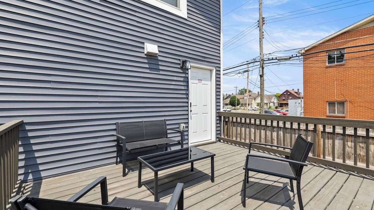 Photo of Patio Balcony in Merion Village