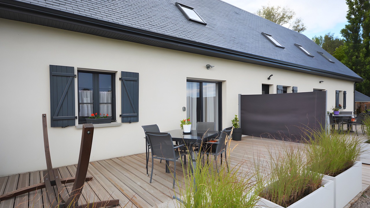 Photo of Outdoor in Saint-Quentin-en-Tourmont