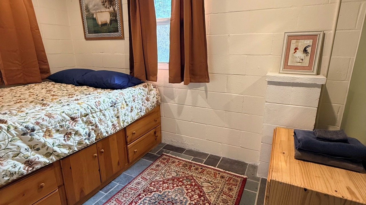 Photo of Bedroom in West Townshend