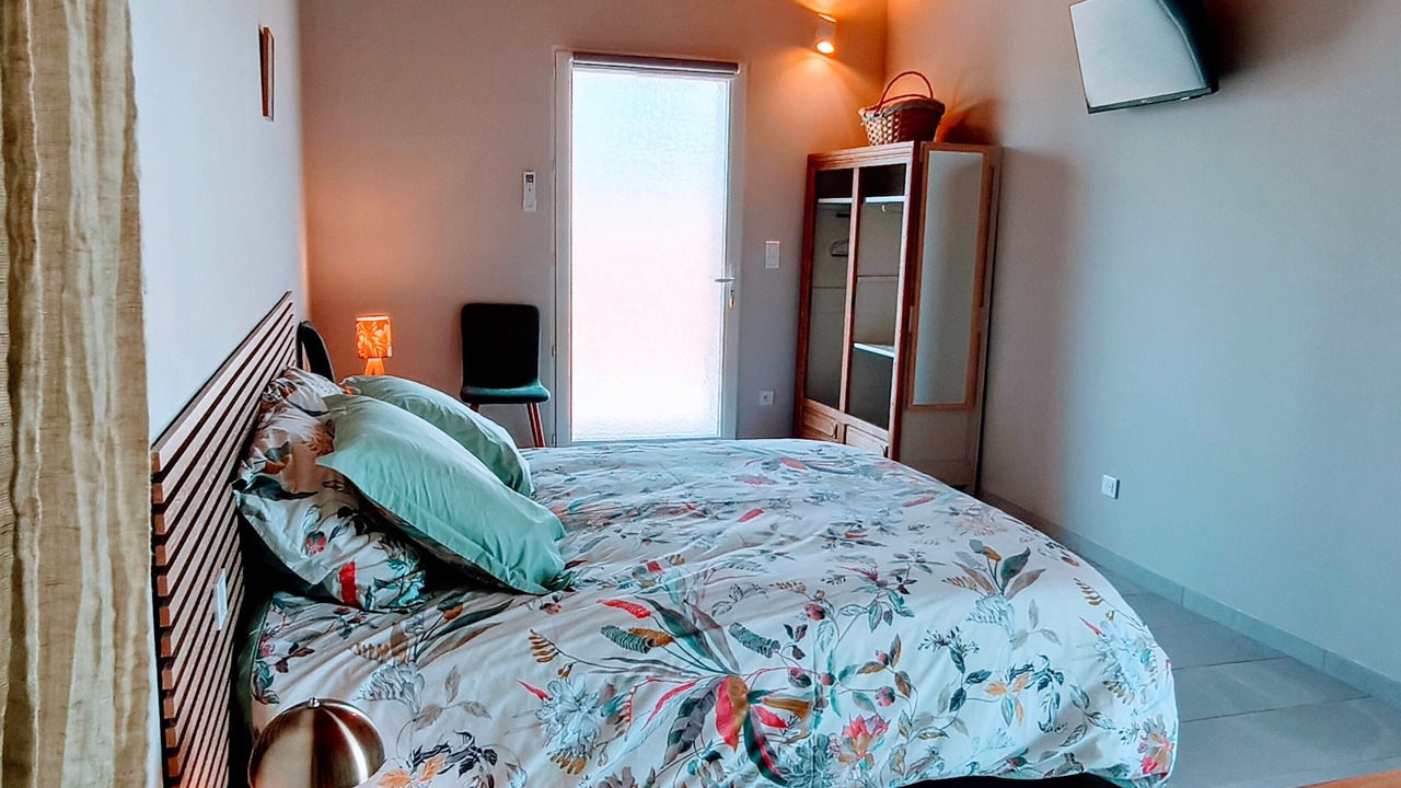 Photo of Bedroom in Saulcet