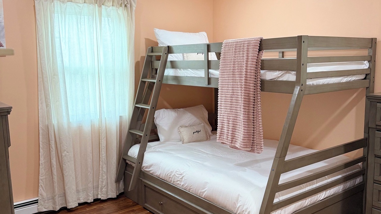 Photo of Bedroom in Monroe