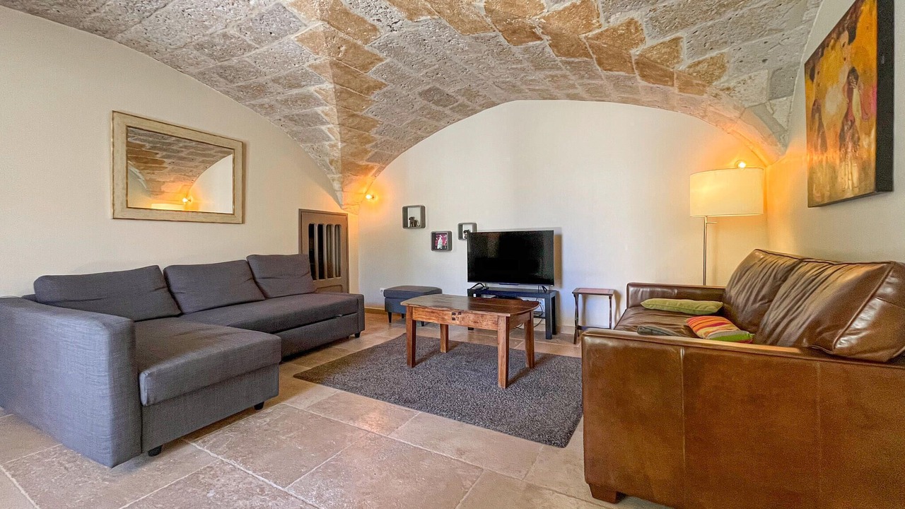 Photo of Bedroom in Saint-Hilaire-d'Ozilhan