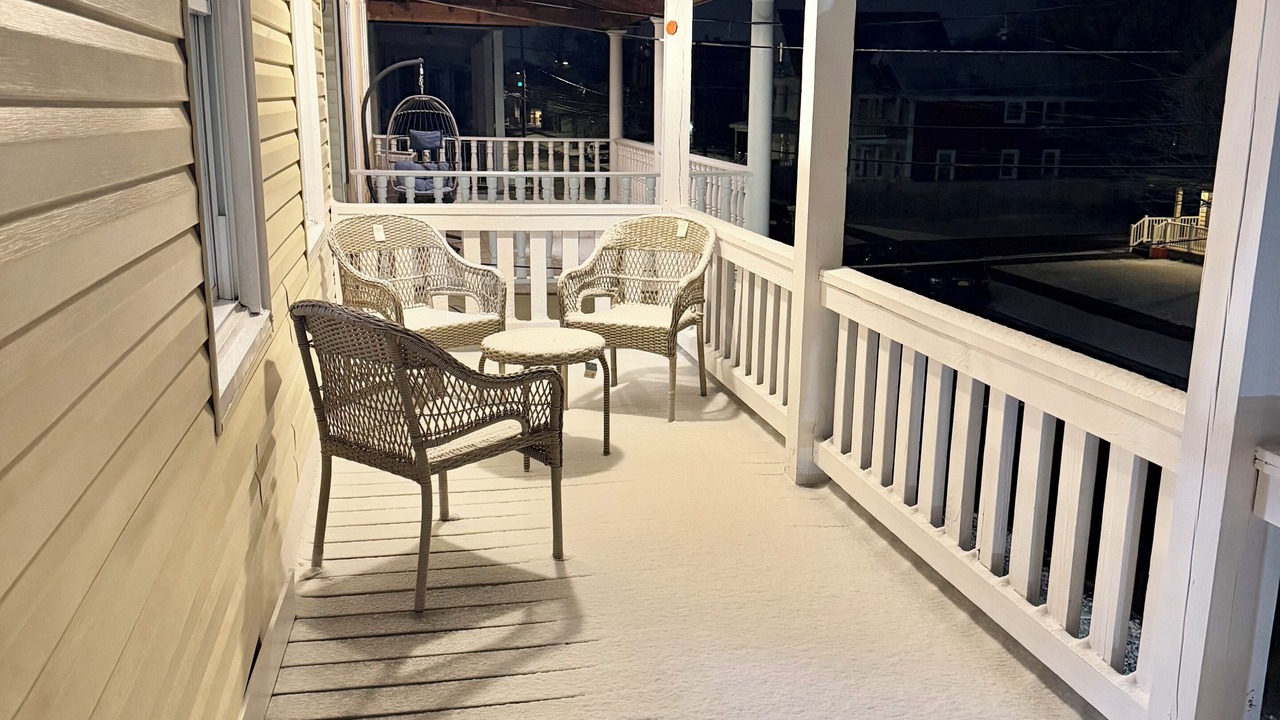 Photo of Patio Balcony in Utica