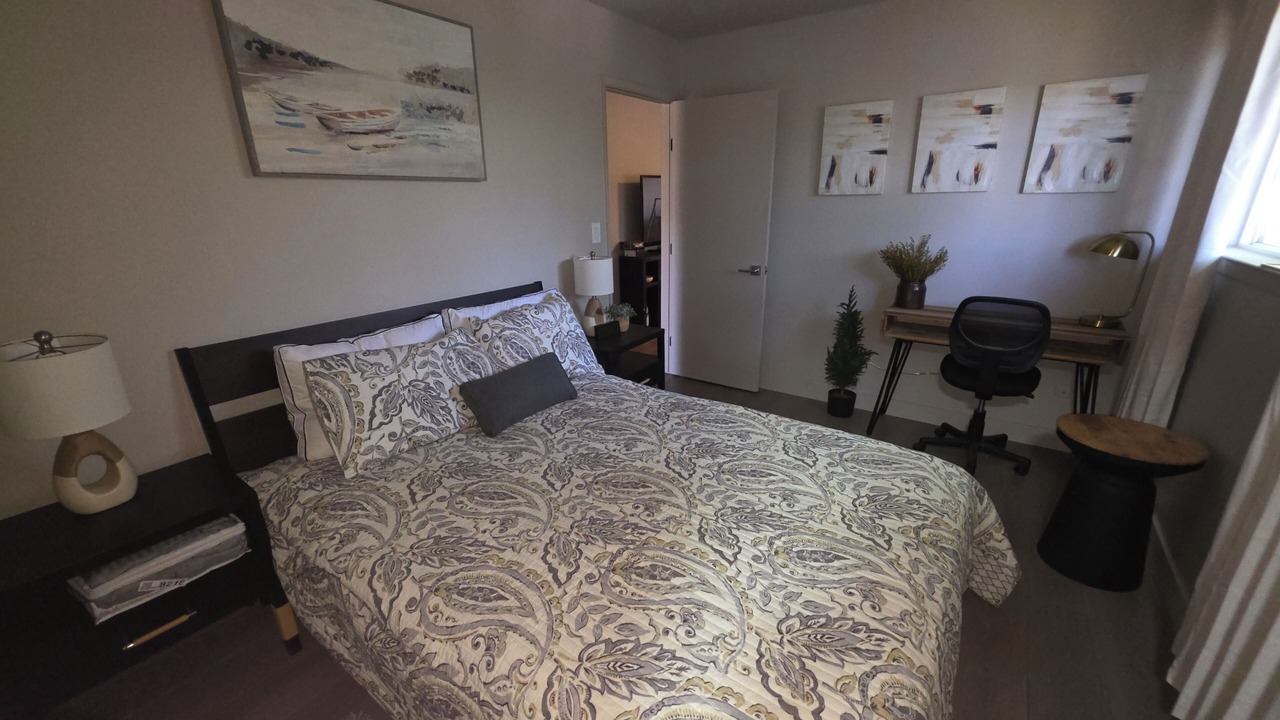 Photo of Bedroom in Foothill Farms