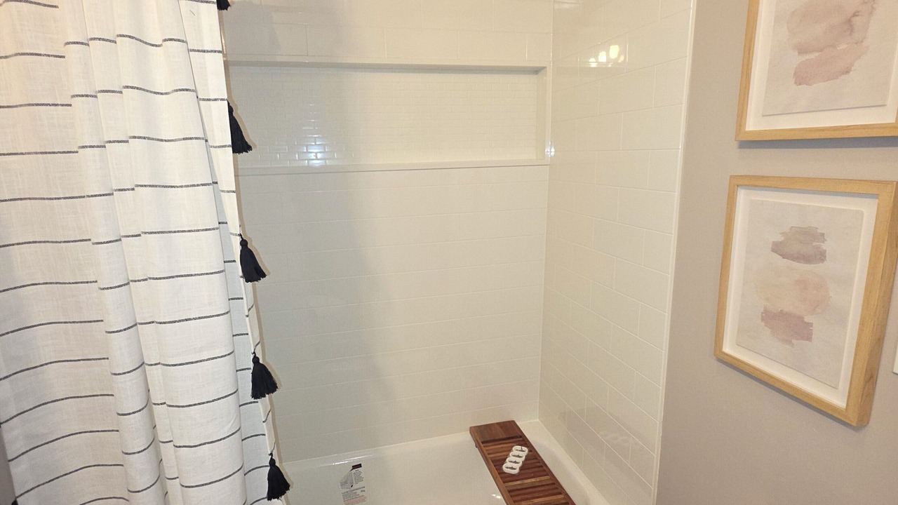 Photo of Bathroom in Foothill Farms