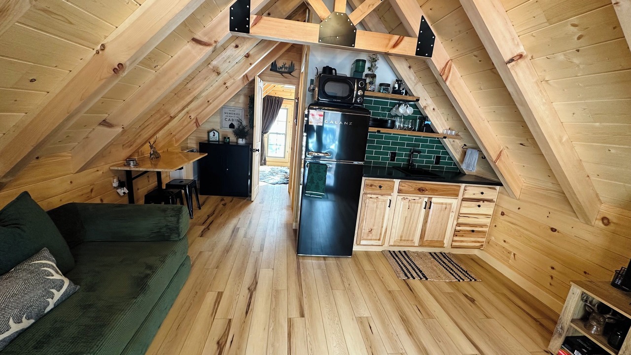 Photo of Livingroom in Bloomville