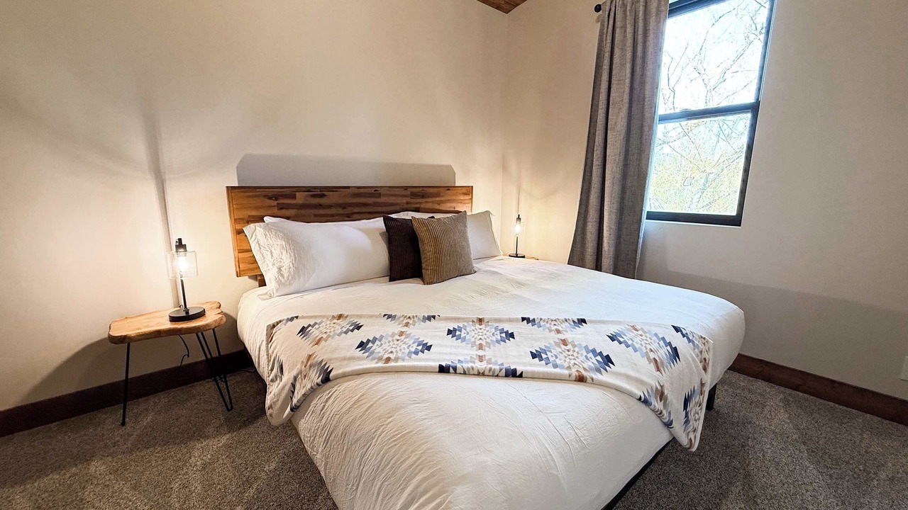 Photo of Bedroom in Martin City