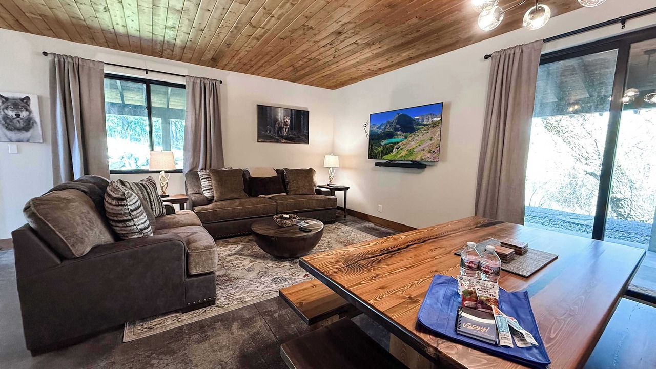 Photo of Livingroom in Martin City