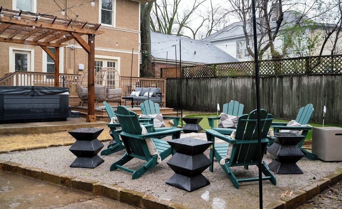 Photo of Patio Balcony in Evergreen