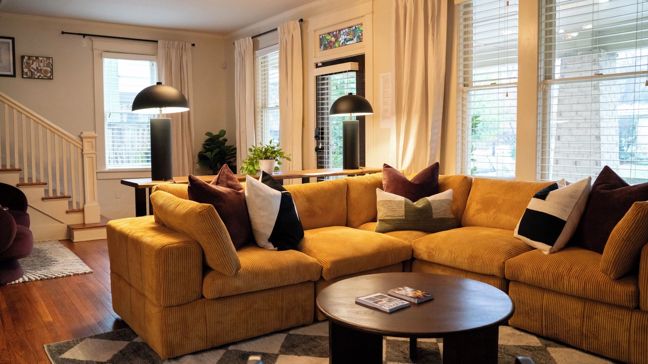 Photo of Livingroom in Evergreen