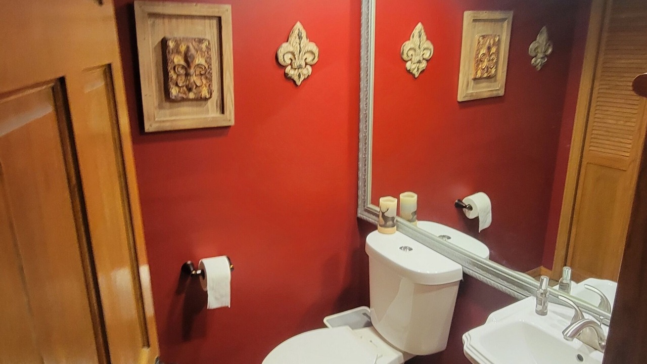 Photo of Bathroom in New Munster