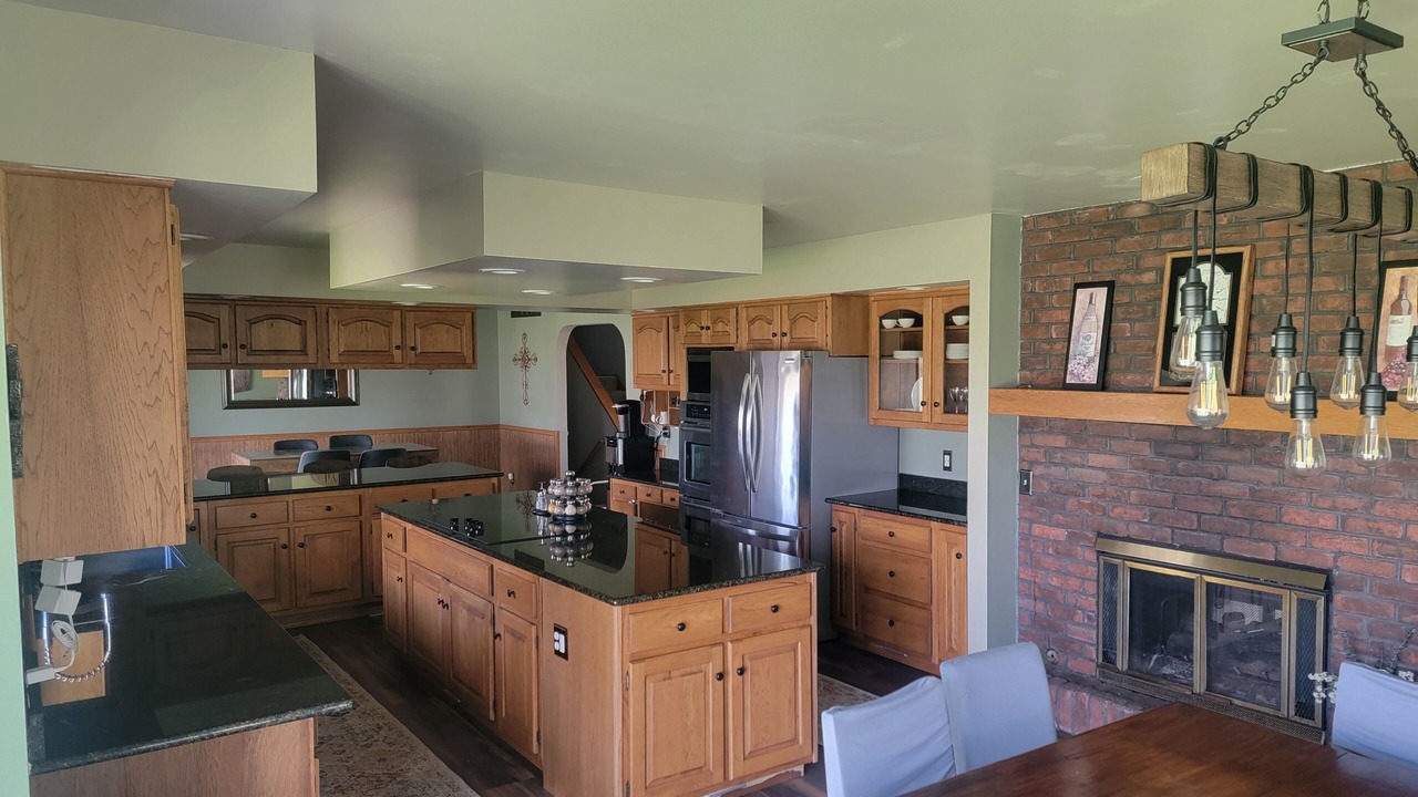 Photo of Kitchen in New Munster