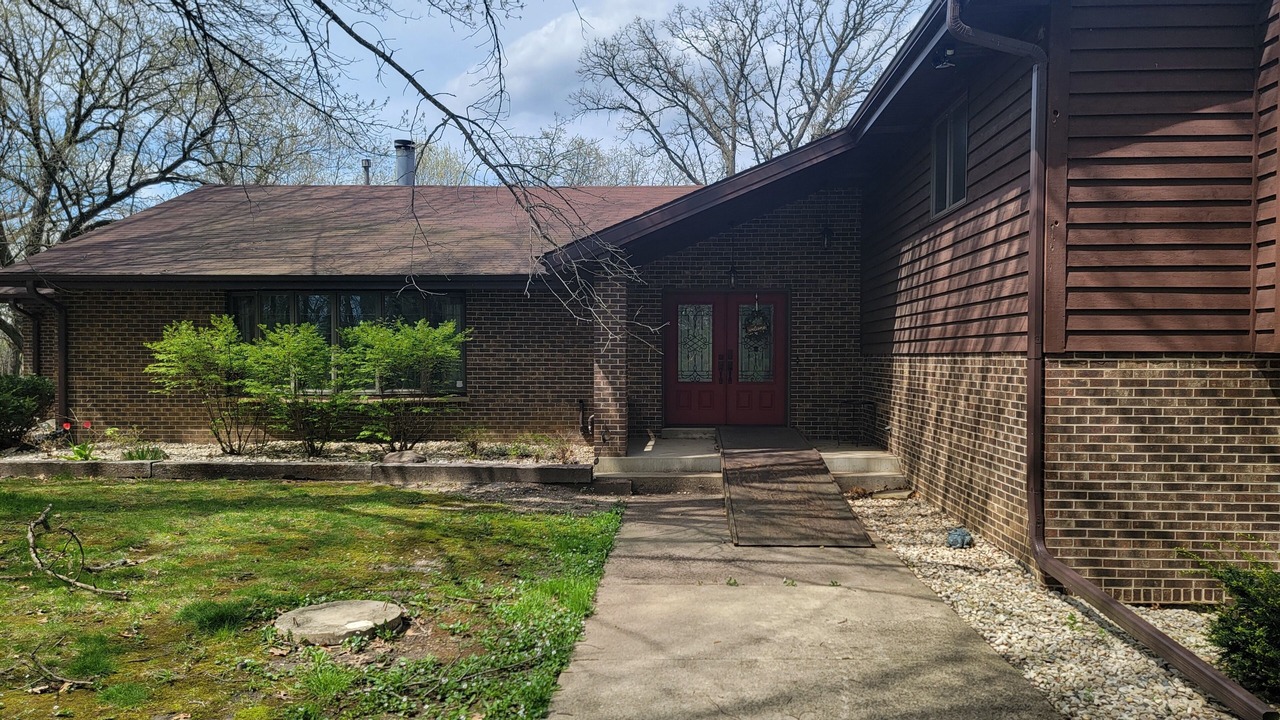Photo of Outdoor in New Munster