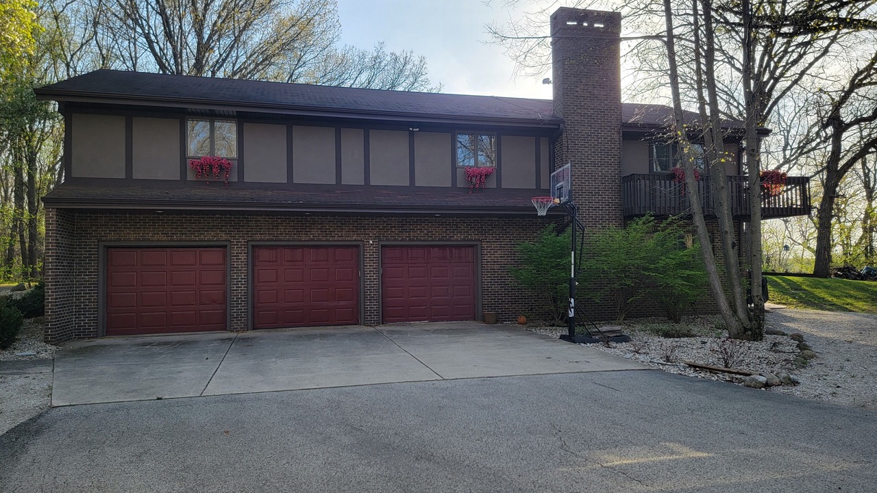 Photo of Outdoor in New Munster