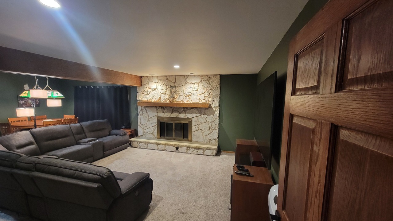 Photo of Livingroom in New Munster