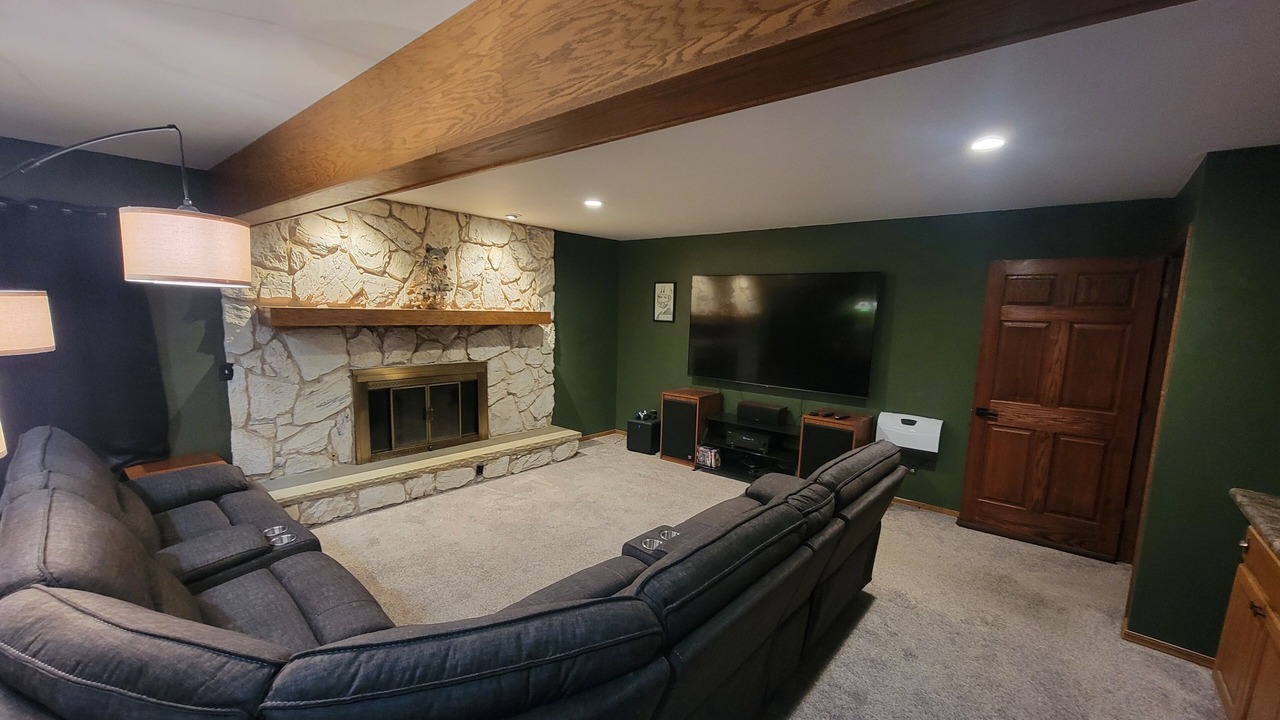 Photo of Livingroom in New Munster
