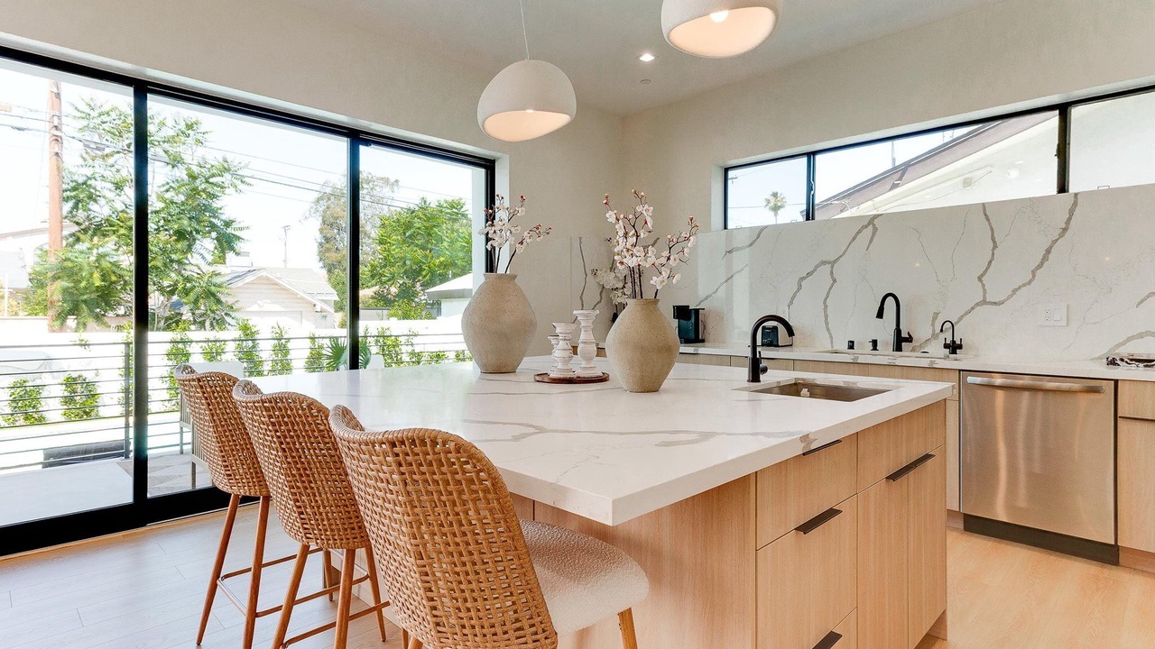 Photo of Kitchen in Encino