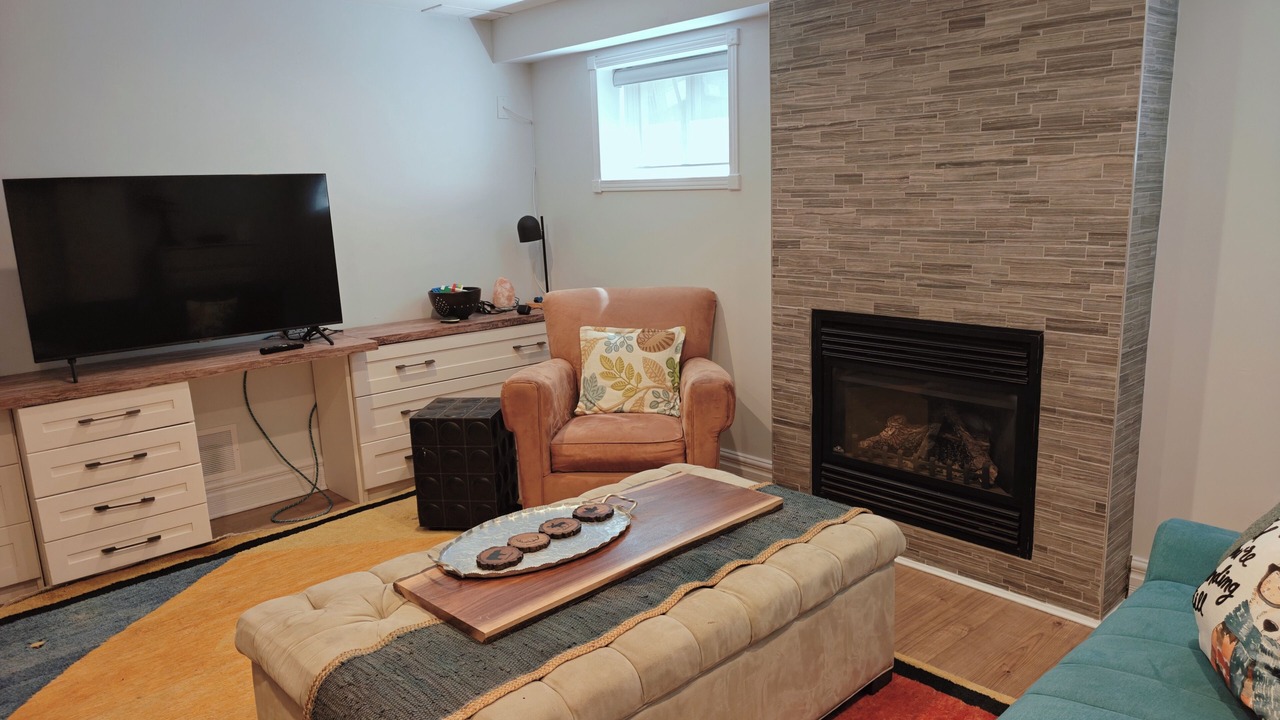 Photo of Livingroom in Meadowvale Village