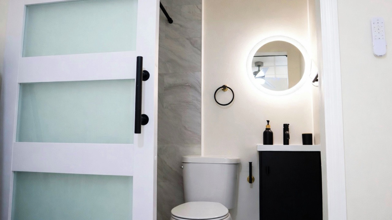 Photo of Bathroom in Sunrise