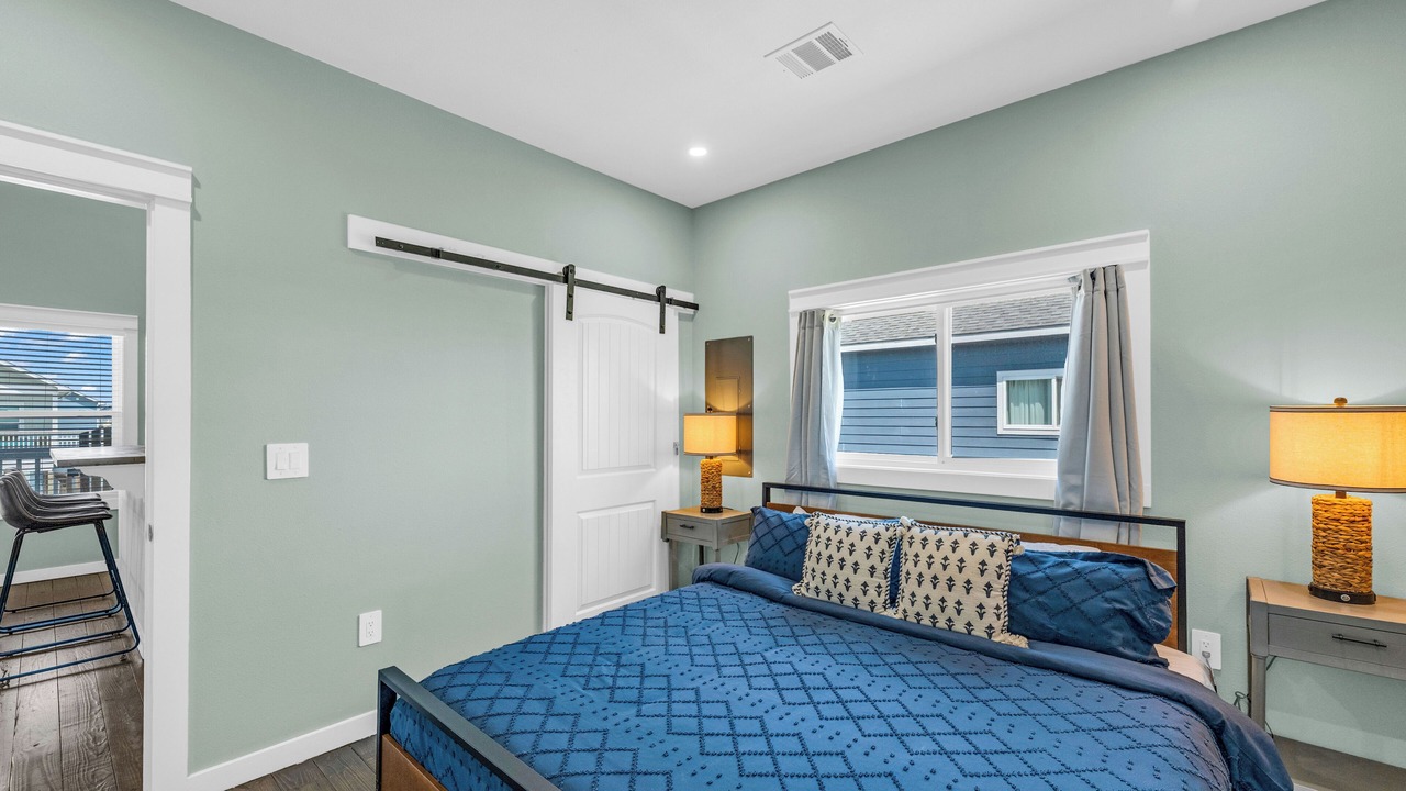 Photo of Bedroom in Port Bolivar